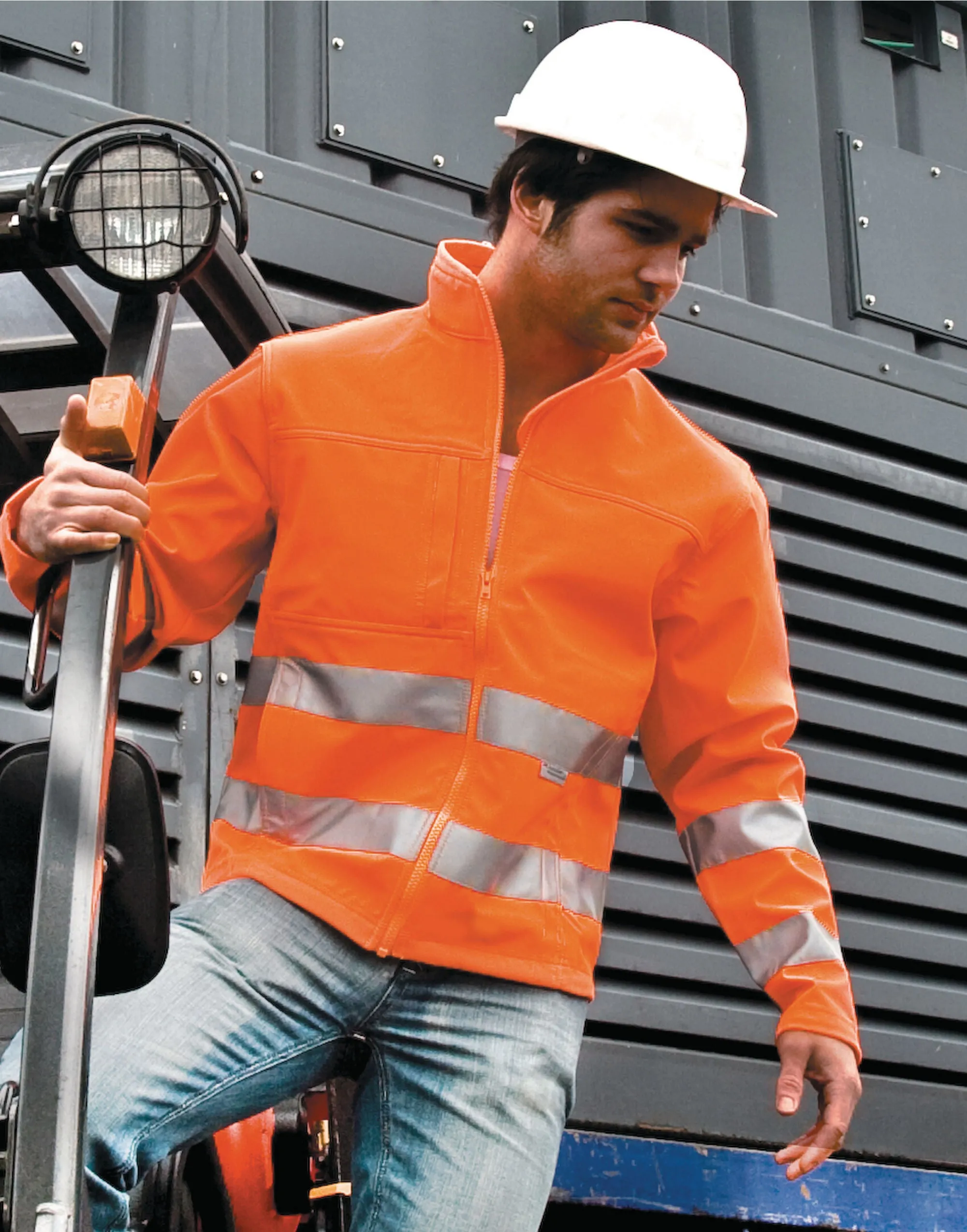 R117X Result SafeGuard Hi-Vis Softshell Jacket