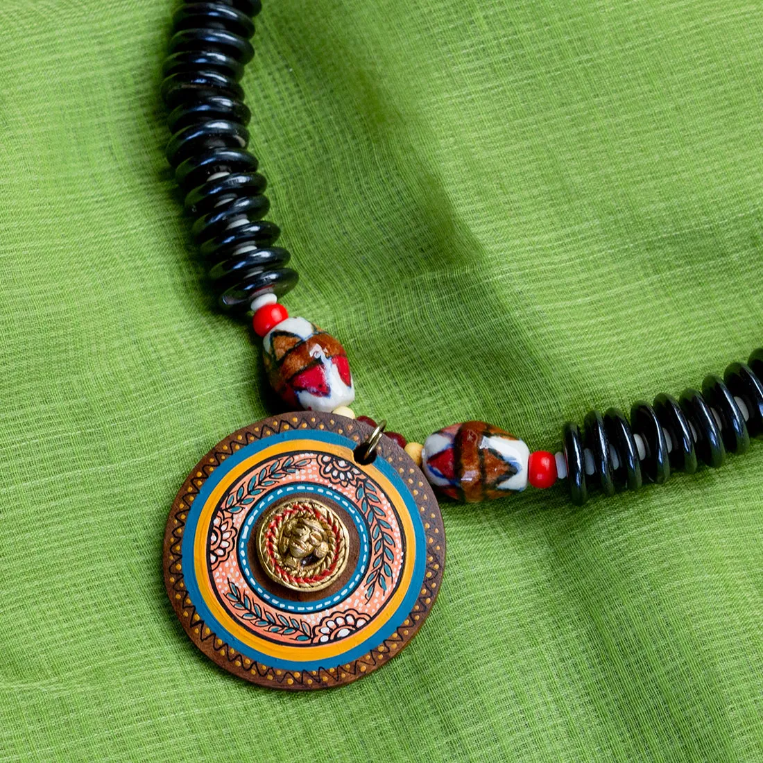 'Tribal Dhokra Black' Bohemian Brass Necklace Handmade In Dhokra Art (Brass, Wood, Matinee)
