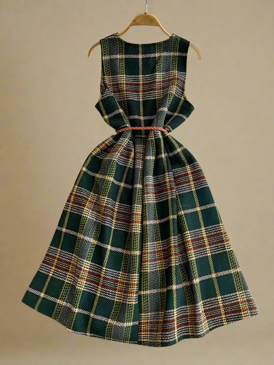 Vintage Plaid V-Neck Buttoned Dress